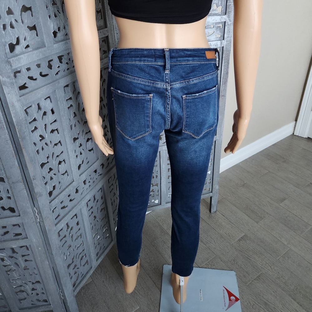 Jeans - Picture 2 of 3